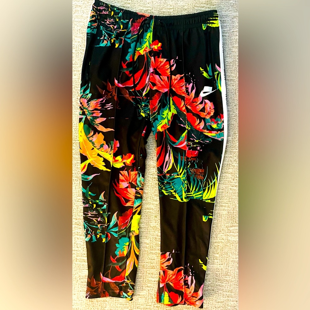 Nike NSW Sweatpants Nee With Tags Size XXL